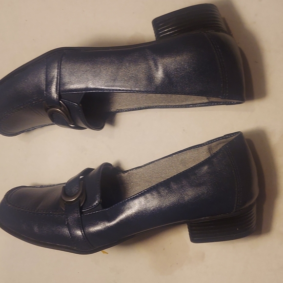 New Womens Life Stride Soft System Navy Blue Small Short Wide Heel Shoes 8.5M - Picture 6 of 8